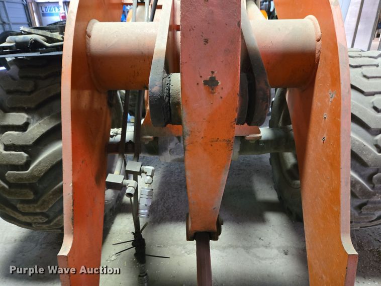 image for item EM6015 2014 Kubota R520S wheel loader