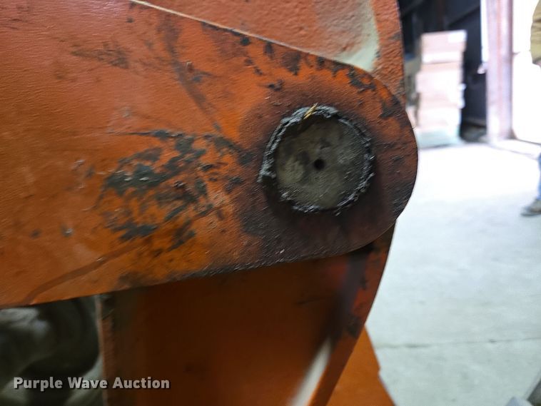 image for item EM6015 2014 Kubota R520S wheel loader