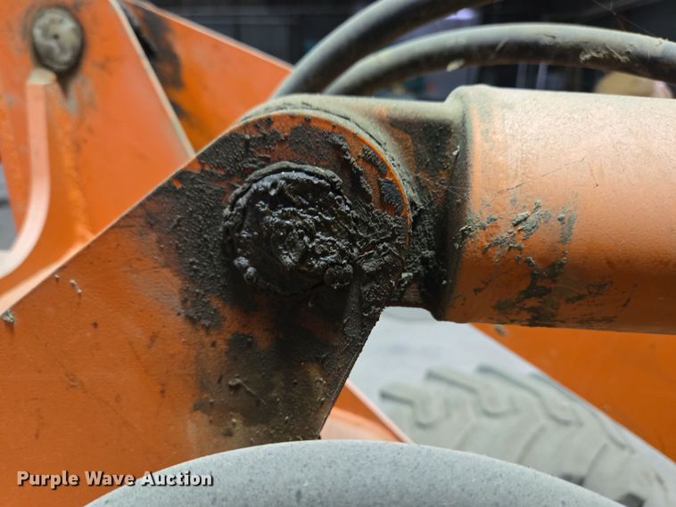 image for item EM6015 2014 Kubota R520S wheel loader