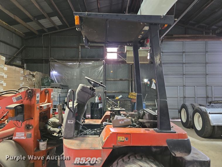 image for item EM6015 2014 Kubota R520S wheel loader