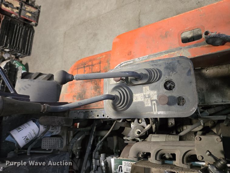 image for item EM6015 2014 Kubota R520S wheel loader