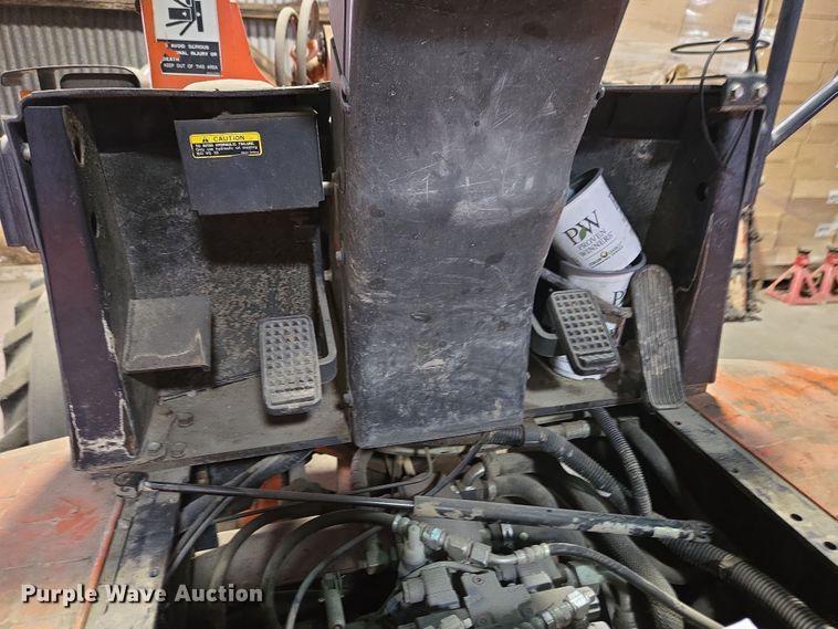 image for item EM6015 2014 Kubota R520S wheel loader