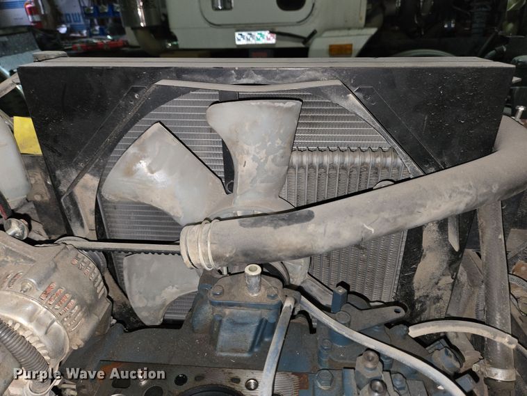 image for item EM6015 2014 Kubota R520S wheel loader