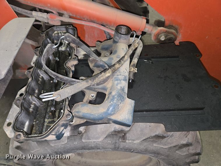 image for item EM6015 2014 Kubota R520S wheel loader