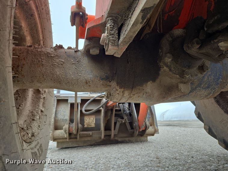 image for item EM6016 2003 Kubota R420 wheel loader