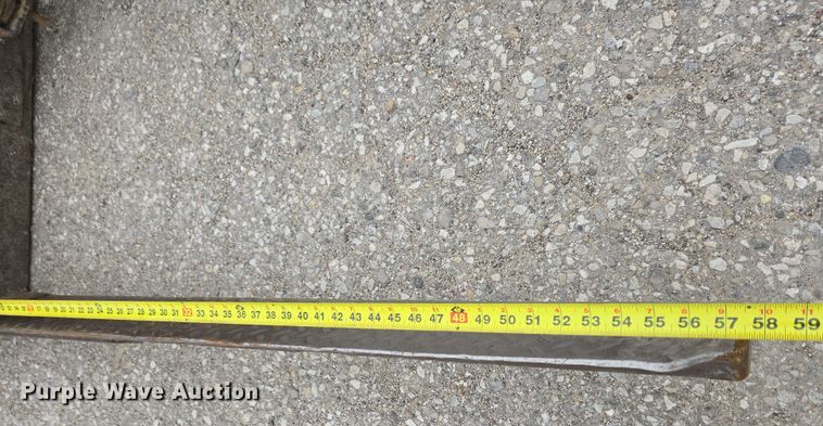 image for item EM6016 2003 Kubota R420 wheel loader