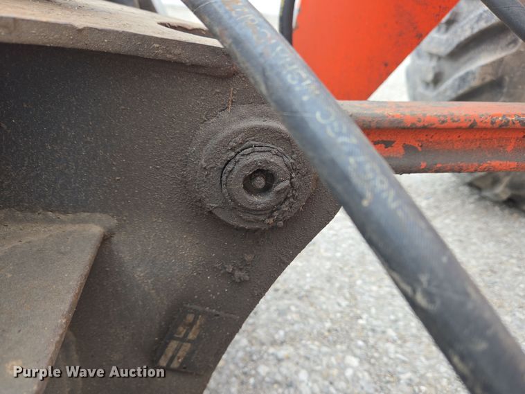 image for item EM6016 2003 Kubota R420 wheel loader