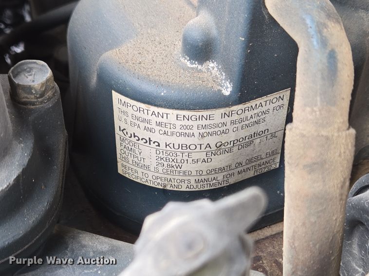 image for item EM6016 2003 Kubota R420 wheel loader