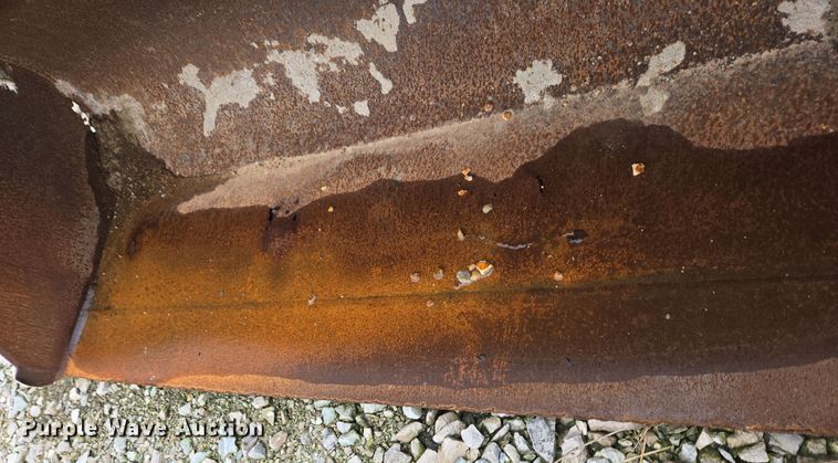 image for item EM6016 2003 Kubota R420 wheel loader