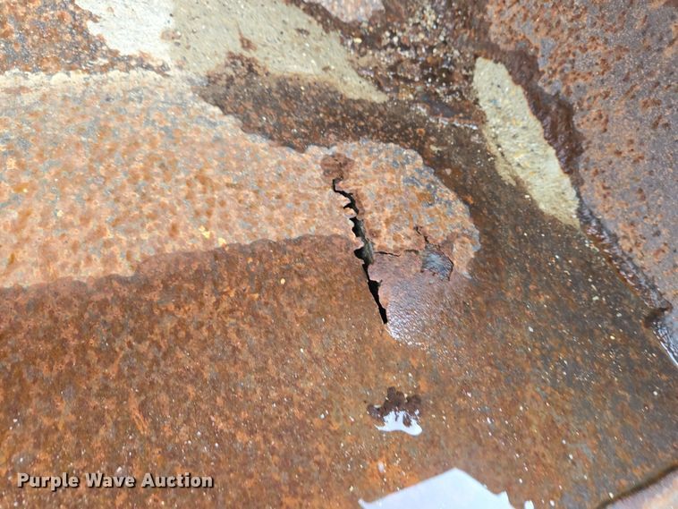 image for item EM6016 2003 Kubota R420 wheel loader