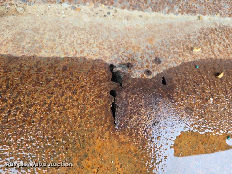 image for item EM6016 2003 Kubota R420 wheel loader