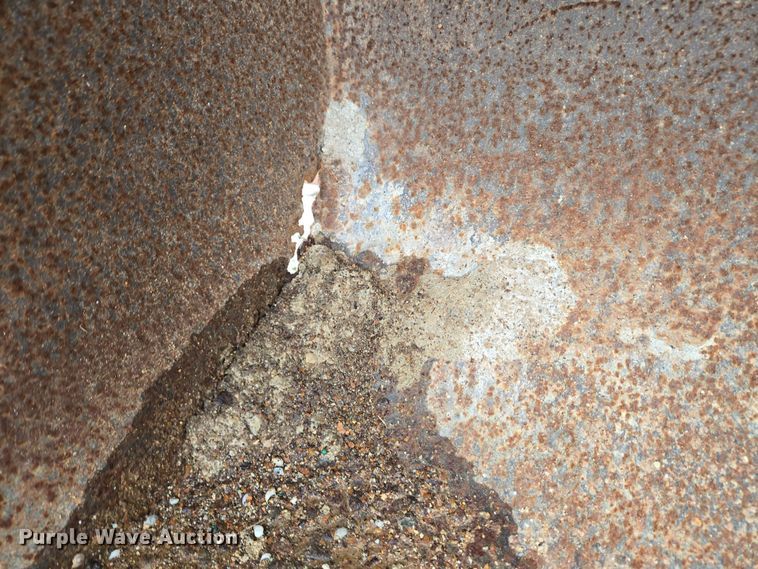 image for item EM6016 2003 Kubota R420 wheel loader