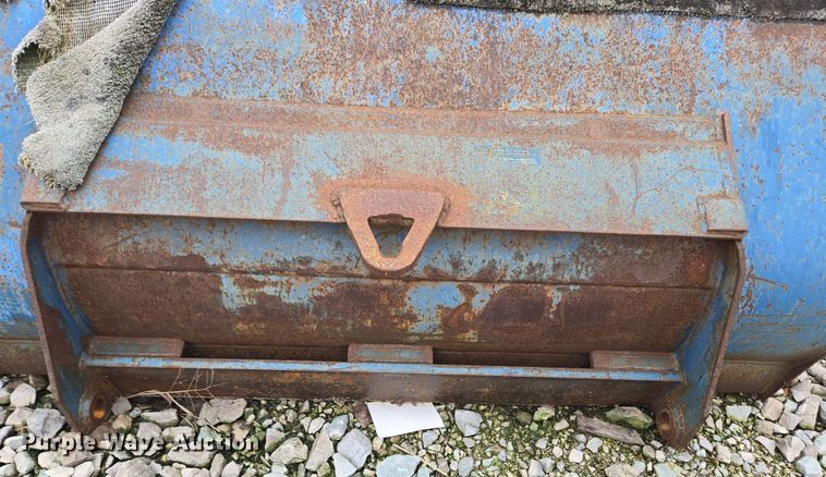 image for item EM6016 2003 Kubota R420 wheel loader