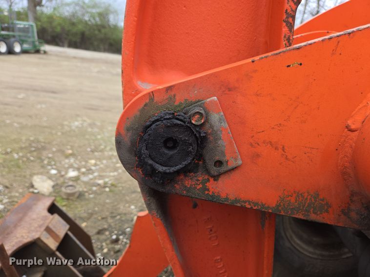 image for item EM6017 1998 Kubota R420 wheel loader