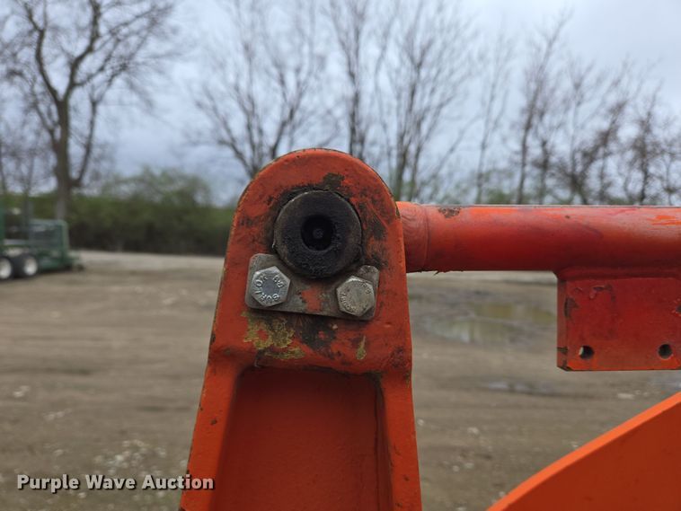 image for item EM6017 1998 Kubota R420 wheel loader