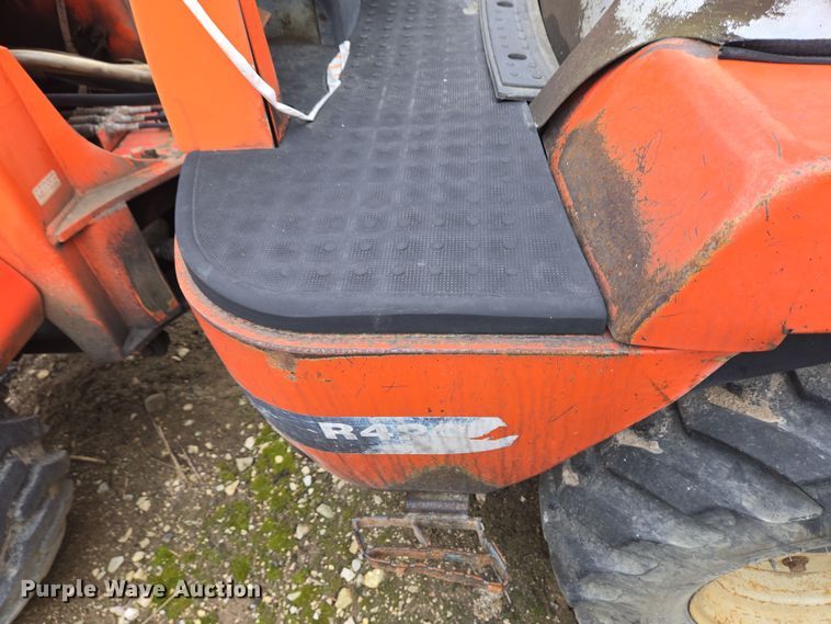 image for item EM6017 1998 Kubota R420 wheel loader