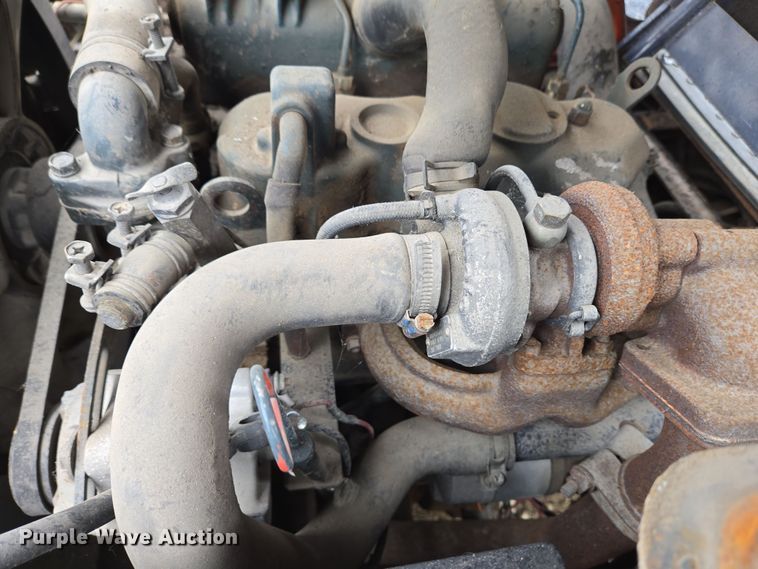 image for item EM6017 1998 Kubota R420 wheel loader