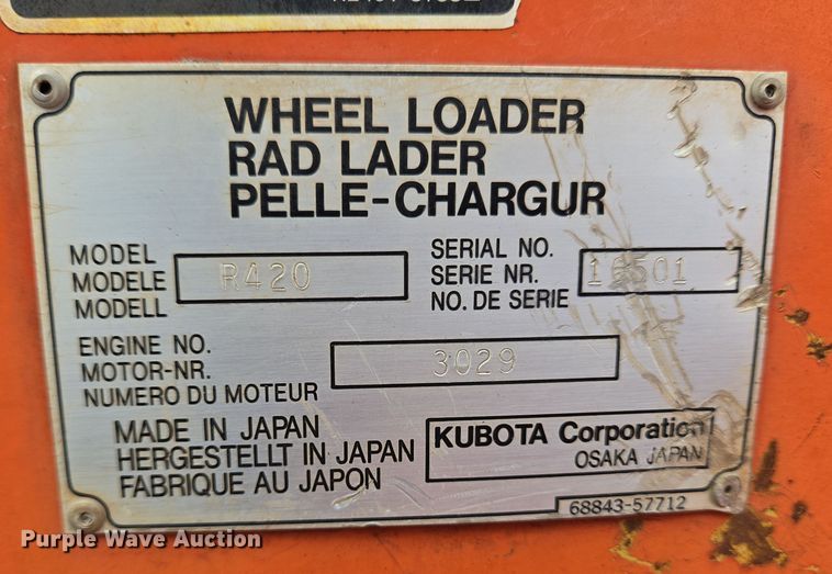 image for item EM6017 1998 Kubota R420 wheel loader