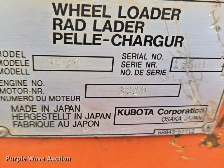 image for item EM6017 1998 Kubota R420 wheel loader