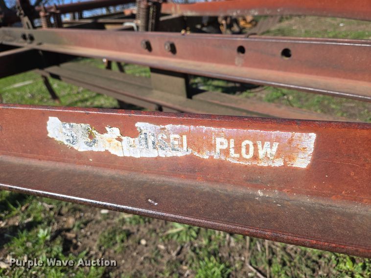 image for item EN8811 International  55 chisel