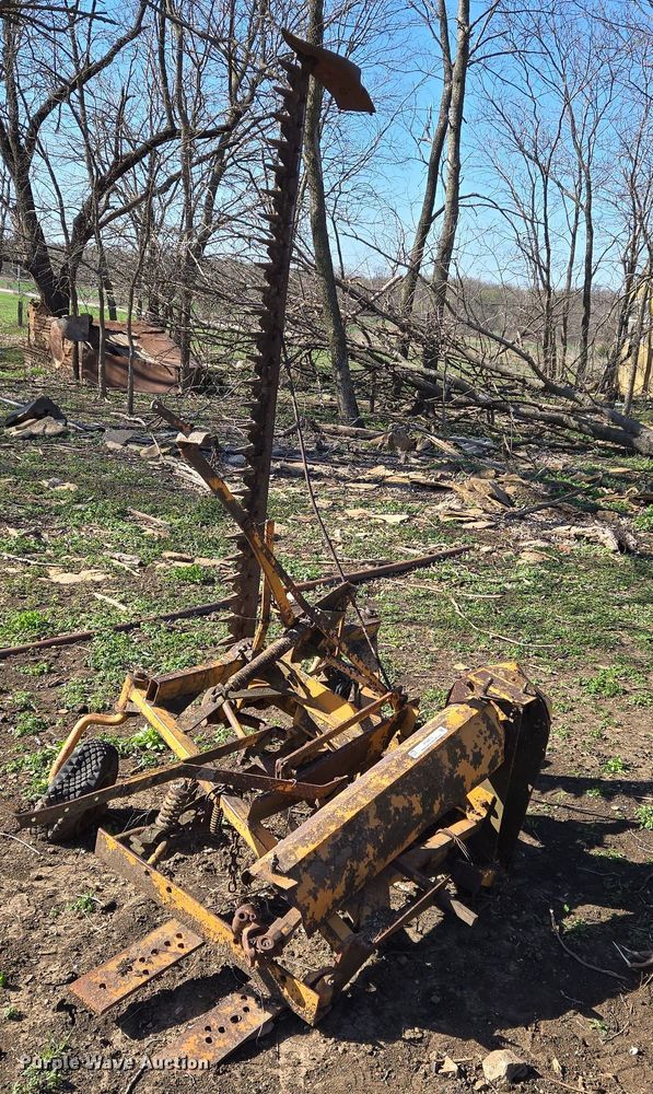 image for item EN8813 Sickle mower