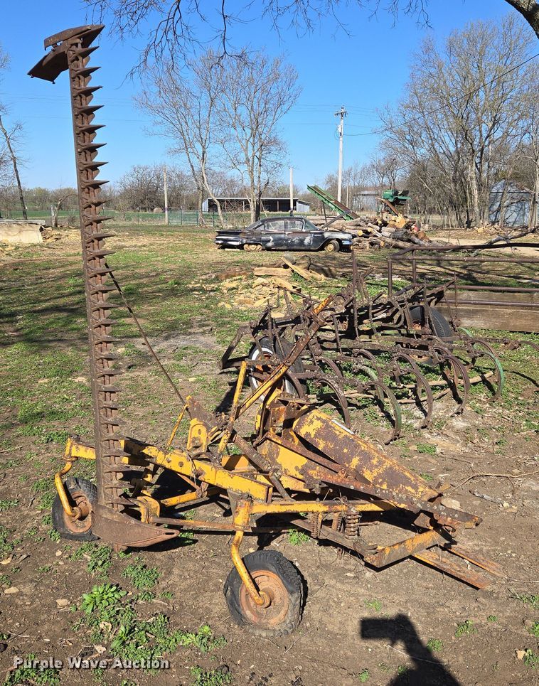 image for item EN8813 Sickle mower