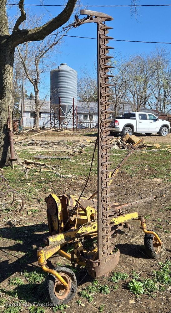 image for item EN8813 Sickle mower