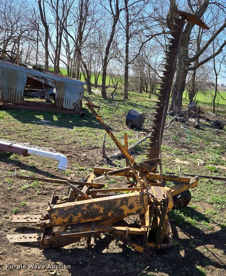 image for item EN8813 Sickle mower