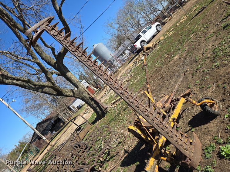 image for item EN8813 Sickle mower