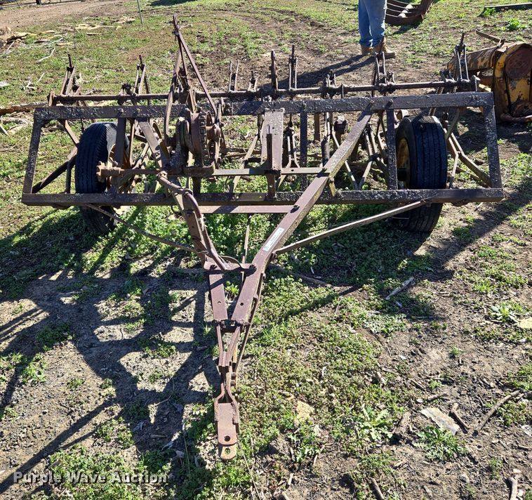 image for item EN8814 Field cultivator