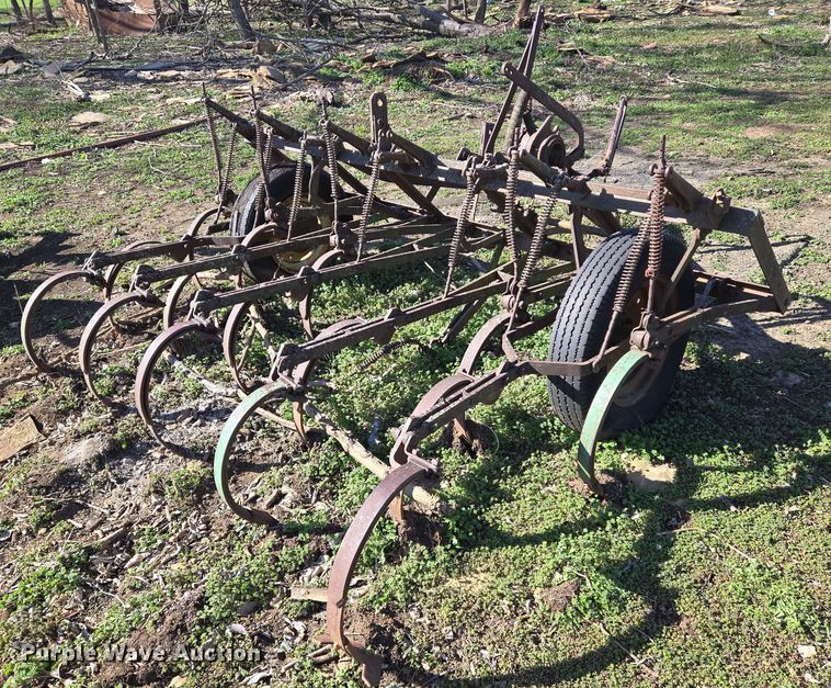 image for item EN8814 Field cultivator