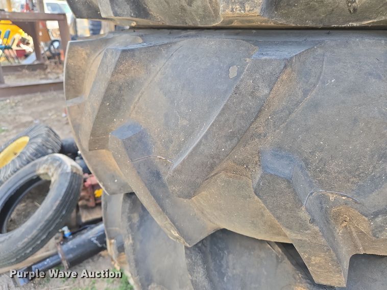 image for item EN8831 Tires and wheels