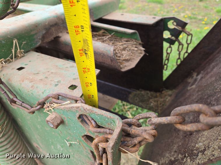 image for item EO0646 John Deere 224WS small square baler