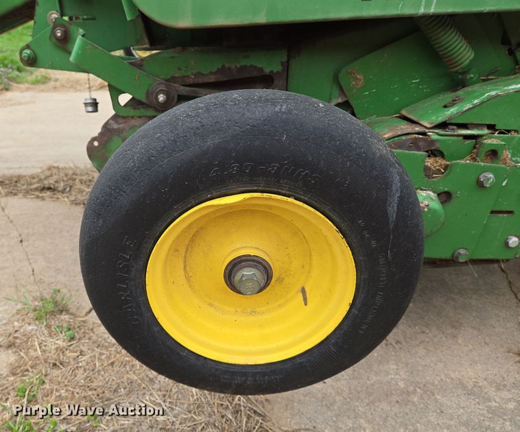 image for item EO0647 2008 John Deere 458 Megawide Plus round baler