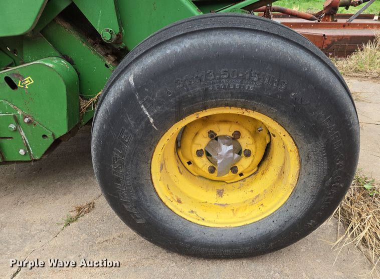 image for item EO0647 2008 John Deere 458 Megawide Plus round baler