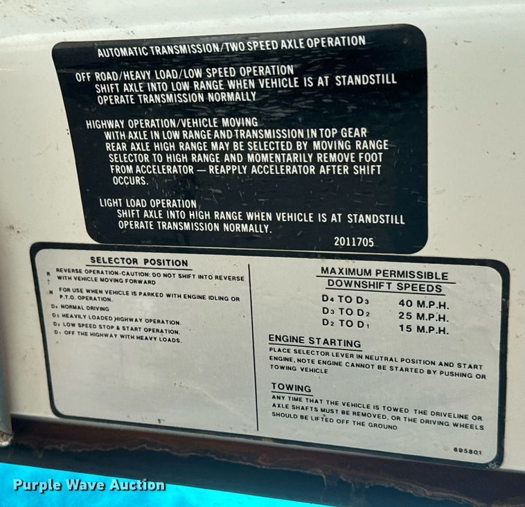 image for item EQ1257 1977 GMC 6500 Grain truck