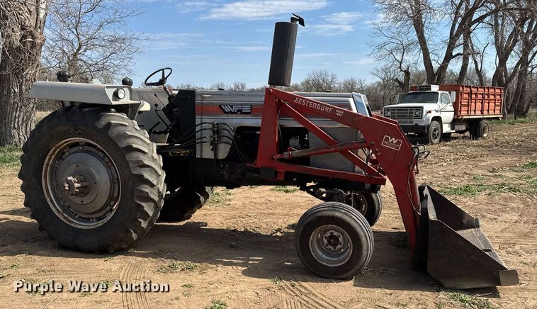 image for item EQ1258 1976 White 2-85 tractor