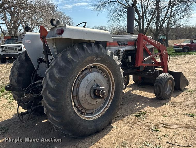 image for item EQ1258 1976 White 2-85 tractor