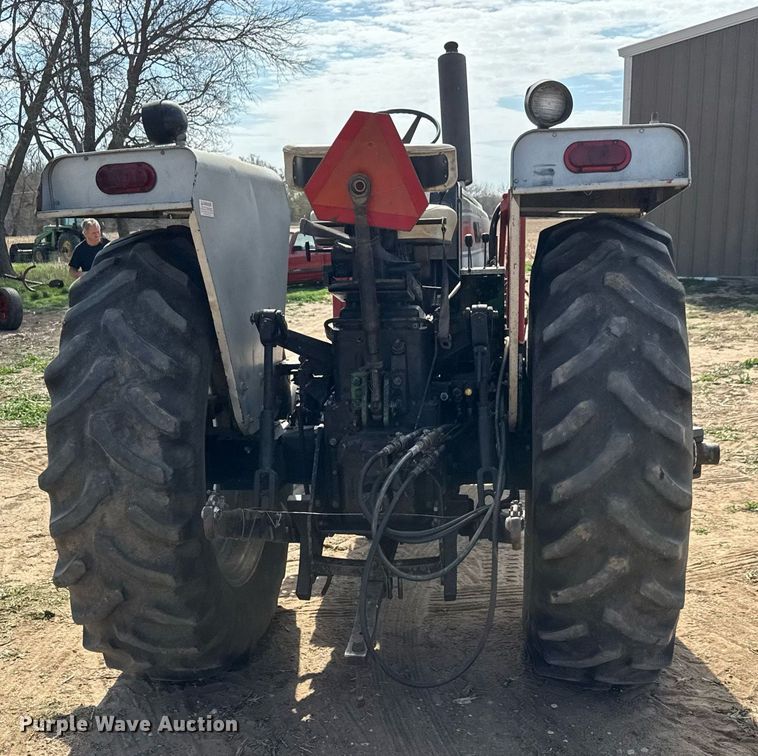 image for item EQ1258 1976 White 2-85 tractor