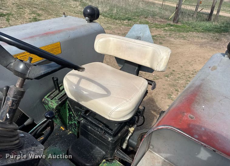 image for item EQ1258 1976 White 2-85 tractor