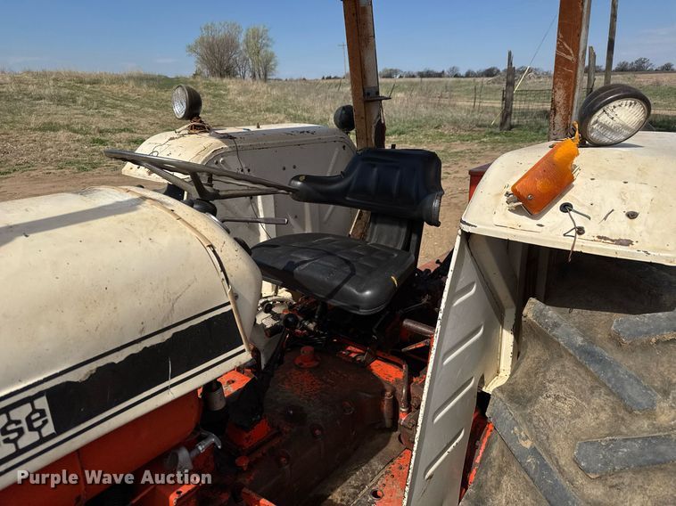 image for item EQ1259 1974 David Brown 1210 tractor