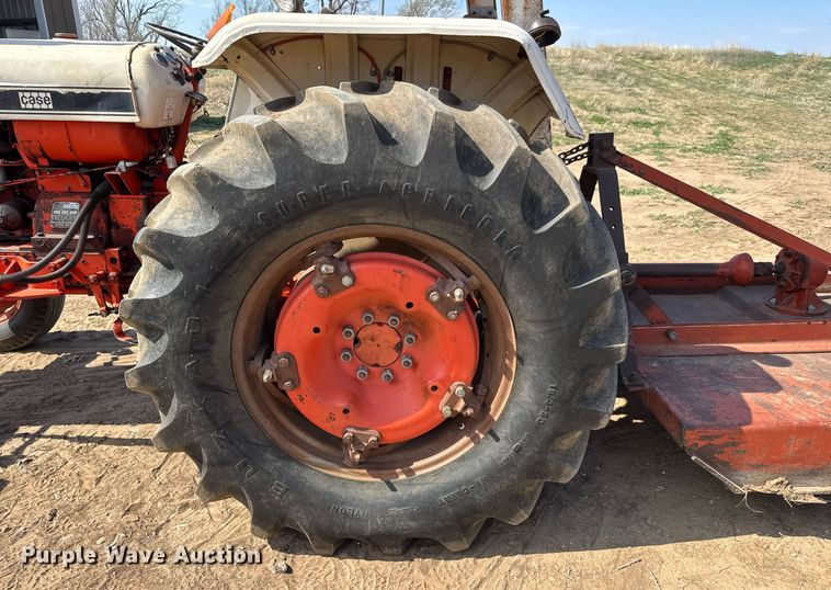 image for item EQ1259 1974 David Brown 1210 tractor