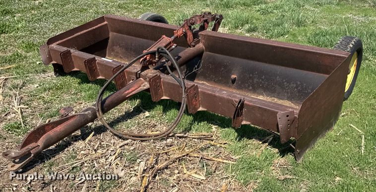 image for item EQ1261 10' W box blade