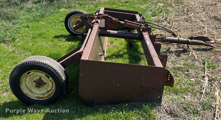 image for item EQ1261 10' W box blade