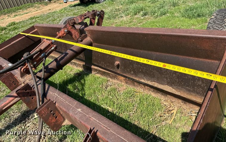 image for item EQ1261 10' W box blade