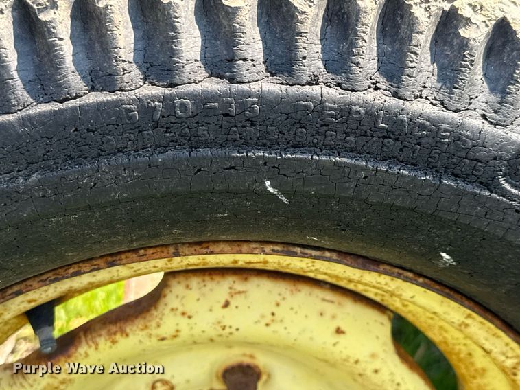 image for item EQ1261 10' W box blade