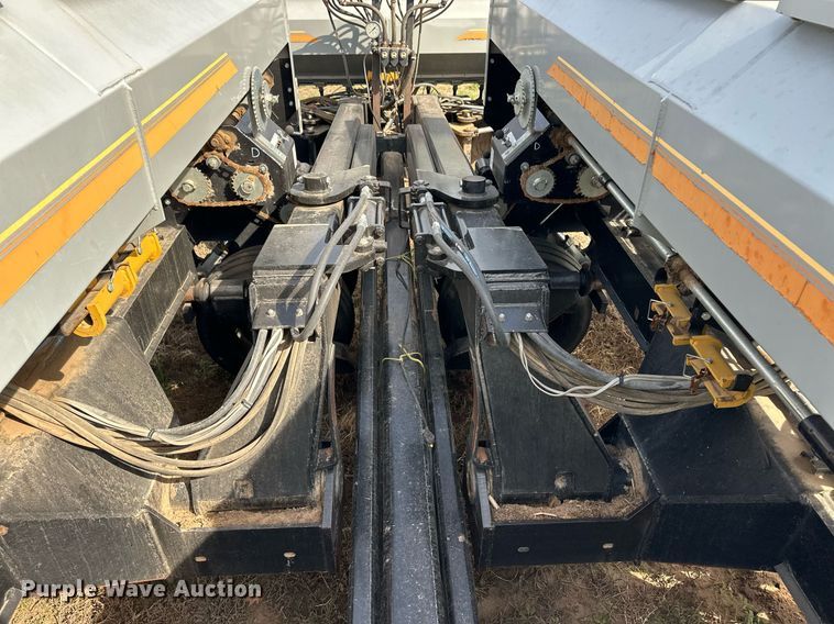 image for item EQ4522 Crustbuster 4745 grain drill