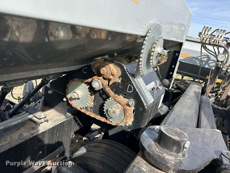 image for item EQ4522 Crustbuster 4745 grain drill