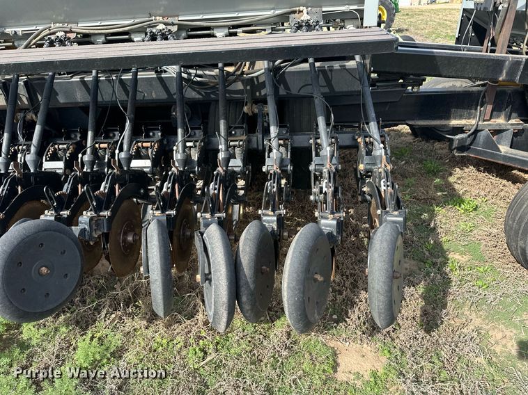 image for item EQ4522 Crustbuster 4745 grain drill