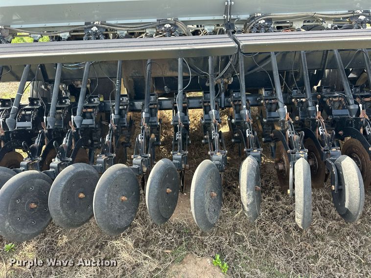 image for item EQ4522 Crustbuster 4745 grain drill